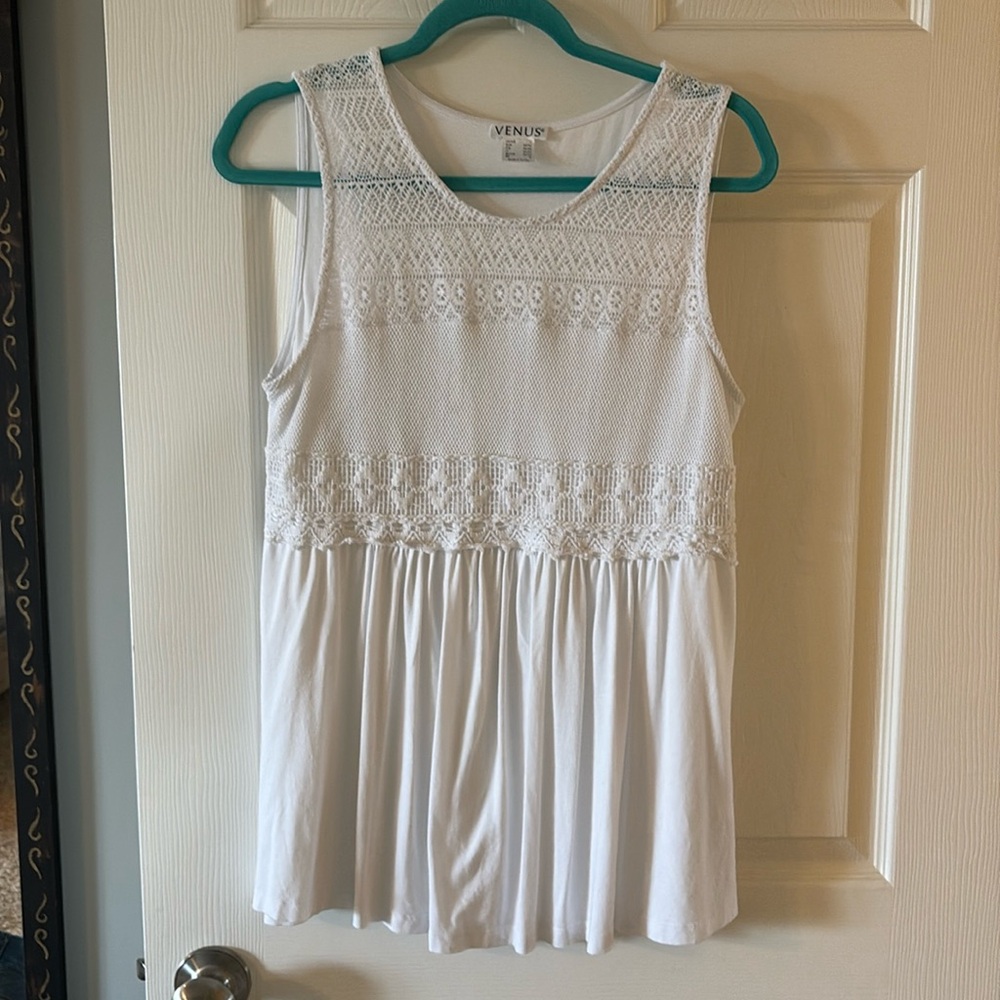 White sleeveless shirt
